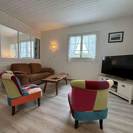 Maison Renovee 3 Avec Jardin A Saint-pierre D'oleron - Fr-1-246a-342 Holiday home Saint-Pierre-d'Oleron